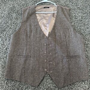 Men's Tweed Button Vest in Brown